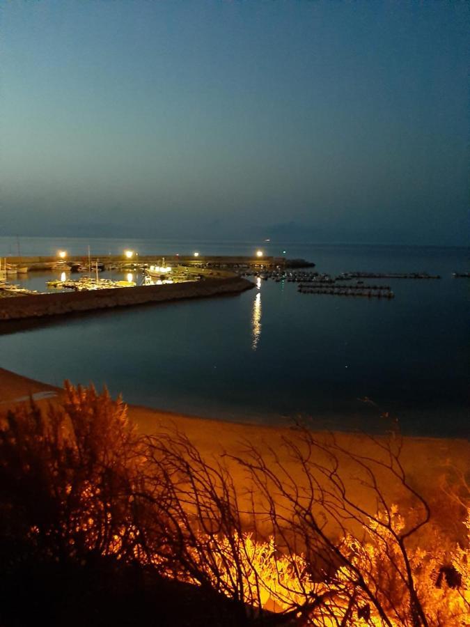 Appartamento Millelire Cala Gonone Bagian luar foto