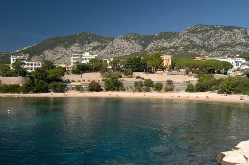 Appartamento Millelire Cala Gonone Bagian luar foto